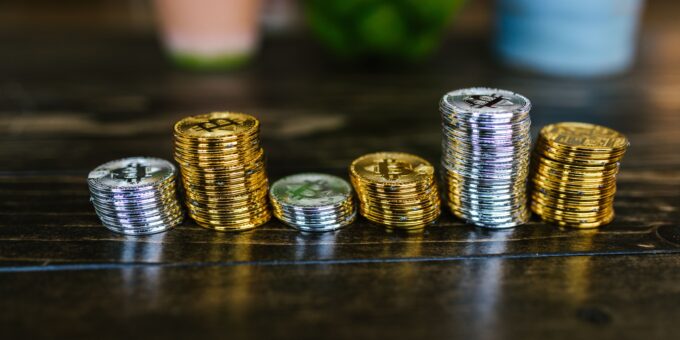 how to build wealth in 2026